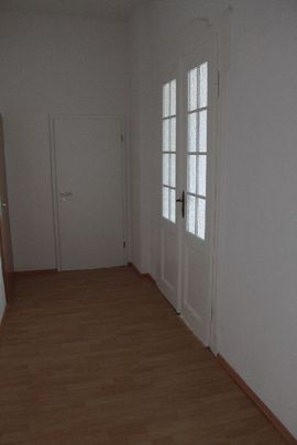 Ihre großzügige 2-Raum-Wohnung direkt im Zentrum von Annaberg! - Foto 1