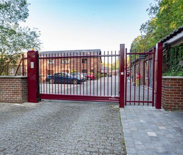 Buitengewoon huis met vier slaapkamers in Mons Obourg,Saint-Denis - Photo 6