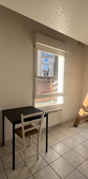 Location Appartement RENNES / Quartier CENTRE-VILLE - Photo 1