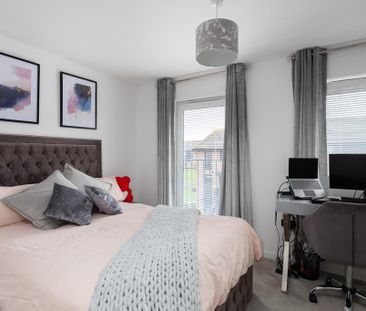 2 bedroom flat to rent - Photo 5