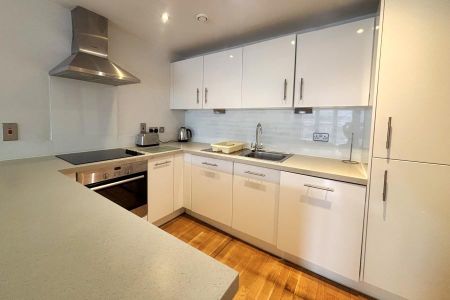 2 bedroom apartment to rent - Photo 5