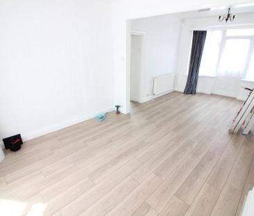 Rosecroft Road, Southall - Photo 6