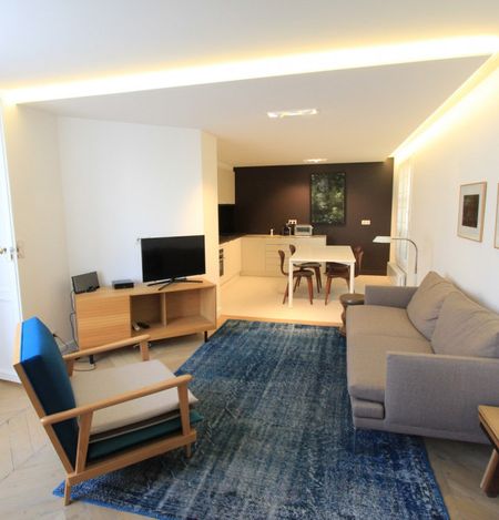 Appartement • Elysées-Madeleine - Photo 4