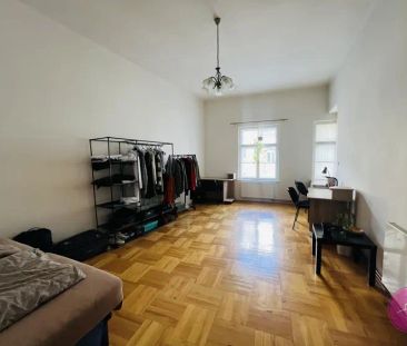 Pronájem studentského bytu 2+1 v centru Olomouce. - Fotografie 1