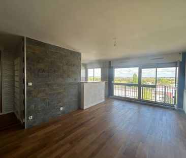 Location Appartement 4 pièces 79m² - Photo 3