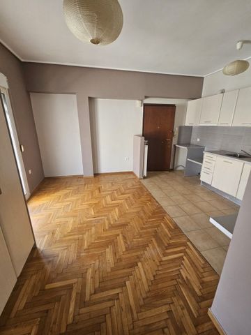 Studio/Γκαρσονιέρα για ενοικίαση Νέος Κόσμος - Φωτογραφία 2