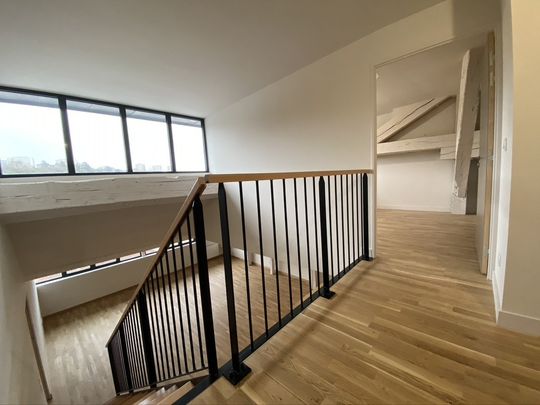 Appartement T4 en Duplex 127.85m² - Photo 1