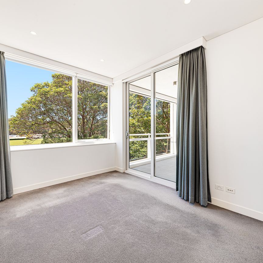 Luxury Apartment in the Exclusive Advanx East - Includes Secure Parking + Storage - Photo 1