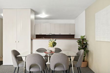 North Facing 2 Bedroom Apartment - Photo 4