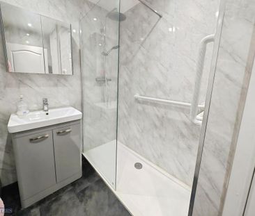 2 bedroom semi-detached bungalow to rent - Photo 1