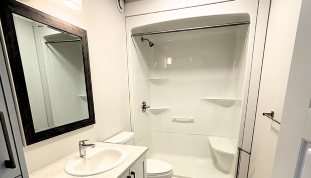 105 Ashley Crescent - Photo 1