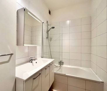 Appartement - à louer - Photo 3