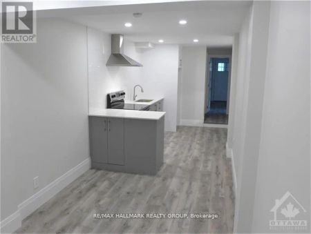 6 - 375 MACKAY STREET - Photo 3