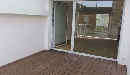 Appartement 1 pièces 40m2 REIMS 595 euros - Photo 2