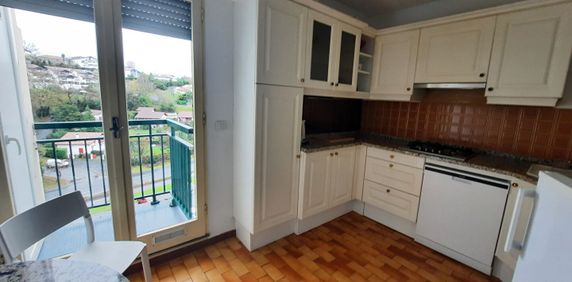 Location Appartement 3 pièces 78m² - Photo 2