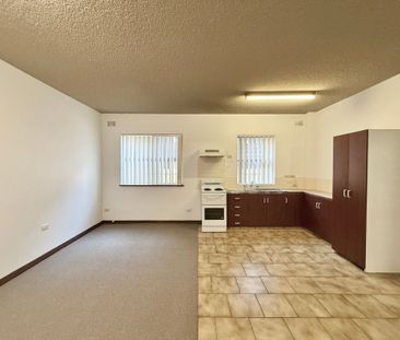 2/12 High Street, Waratah - Photo 6