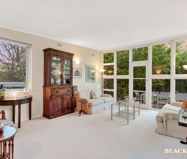 14 Gawler Crescent, Deakin ACT 2600 - House For Rent | Domain - Photo 1