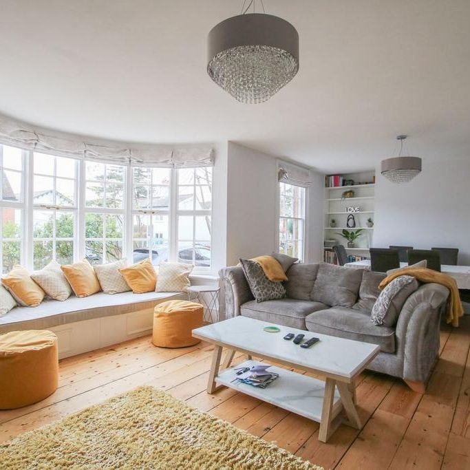 5 bedroom property to rent - Photo 1
