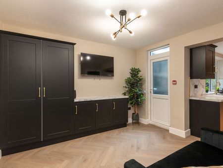 💎 Brand New Premium Ensuite Rooms | £0 Deposit Room 4 - Photo 2