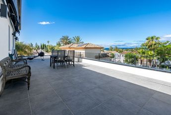 3 bedroom luxury Villa for rent in Marbella Del Este, Andalusia