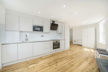 Studio to rent - Photo 2