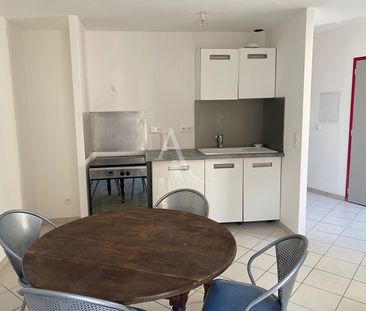 Location Appartement 2 pièces 40m² - Photo 4