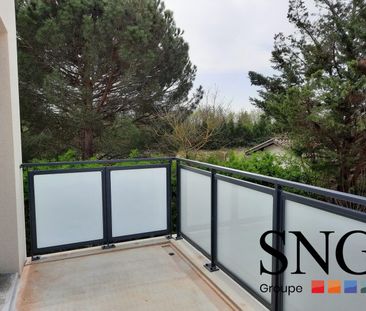 T2 AVEC BALCON ET PARKING - Photo 1