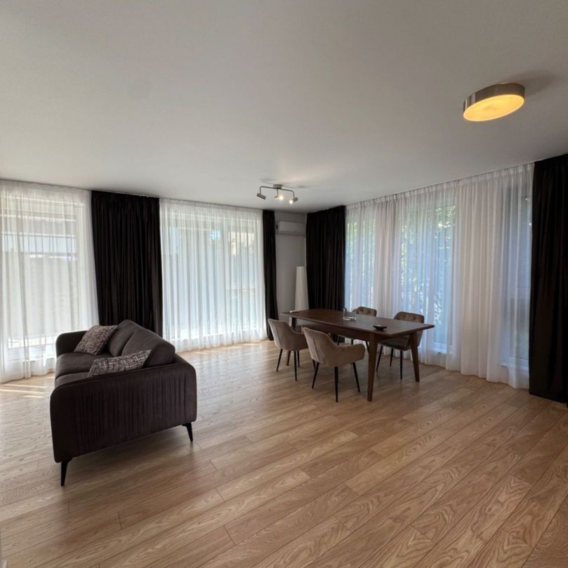 VILLA 5 ROOMS FOR RENT | PRIVATE GARDEN | GATED PREMIUM COMPLEX - Photo 1