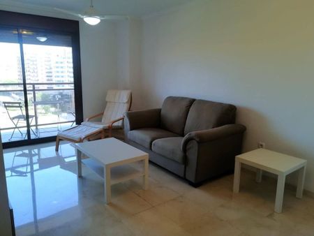 2 room luxury Flat for rent in Valencia - Photo 4
