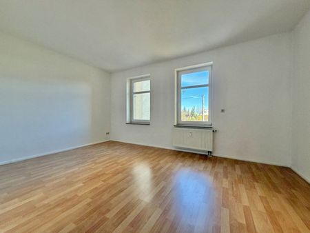 4 Zimmer • in Hartmannsdorf • mit Balkon • ideale Familiengröße • zur Miete • jetzt anrufen! - Photo 2