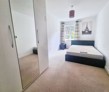 Hurley House, 31 Park Lodge Avenue, West Drayton, UB7 - Photo 1