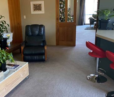 Excellent Family Home - Photo 1