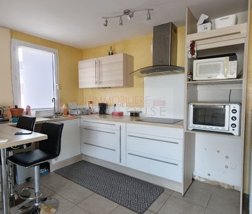 Location Appartement 3 pièces 60m² CASTELGINEST 31780 - Photo 5