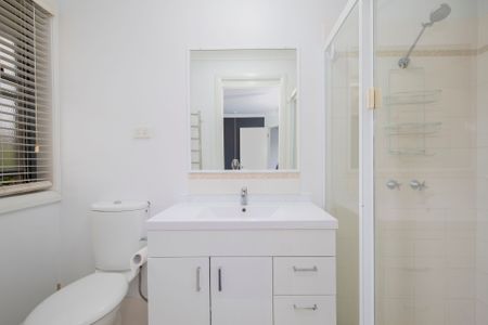 Tidy 2 Storey, 3 Bedroom Townhouse - Photo 4