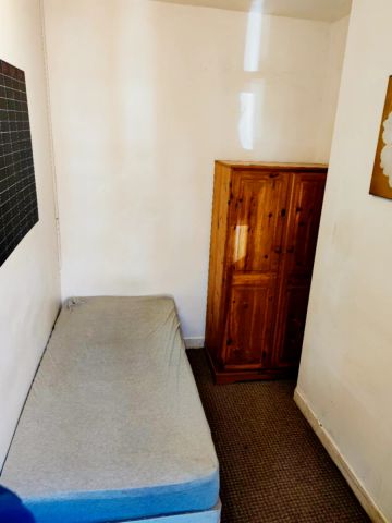 Double bed - Photo 2