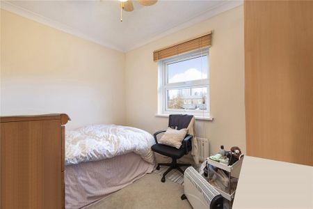 4 bedroom house to rent - Photo 3