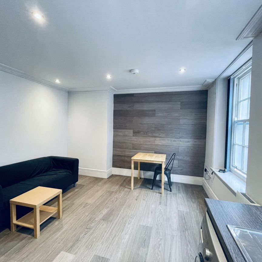 Flat 3, Victoria Chambers, 14 Figtree Lane, Sheffield, S1 2DJ - Photo 1