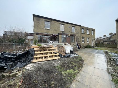 Abb Street, Marsh, Huddersfield, HD1 - Photo 2