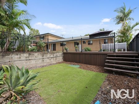 Stylish & Spacious Living with Versatile Rumpus and Entertaining Areas - Photo 3