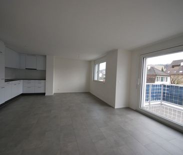 Schöne 2.5-Zimmerwohnung an ruhiger Wohnlage in Zürich - Photo 2