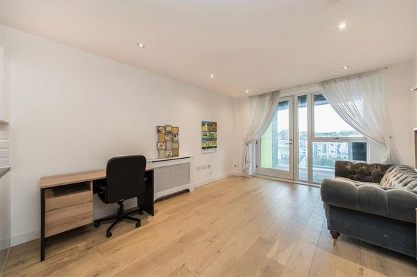 1 bedroom flat to rent - Photo 1