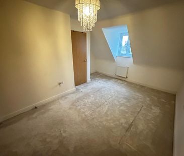 4 bedroom terraced house to rent - Photo 4