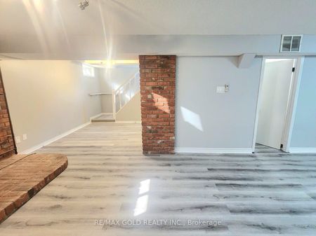 For Lease - 27 Heather Road, Hamilton, Ontario - Photo 5