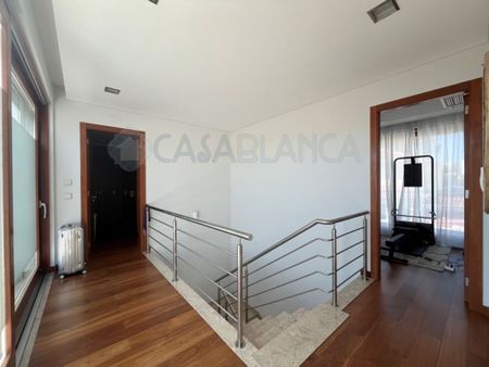 Luxury House for rent in Cascais e Estoril, Portugal - Photo 2