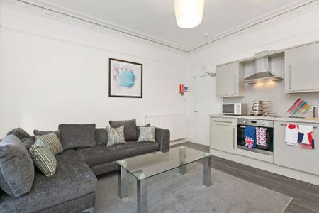 2 bedroom property to rent - Photo 2