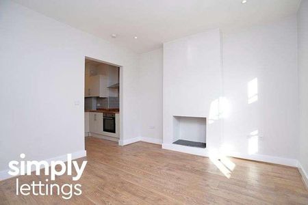 Shanklin Road, Brighton, BN2 - Photo 2