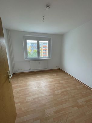 Altersgerechte 2-Zimmer Wohnung sucht neue Mieter ab 50 Jahre - Photo 1