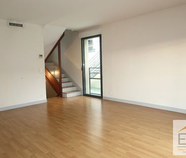 Maison style Loft Secteur place des Carmes - Photo 1