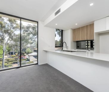 Two-Bedroom Apartment with Stunning Views - Photo 6