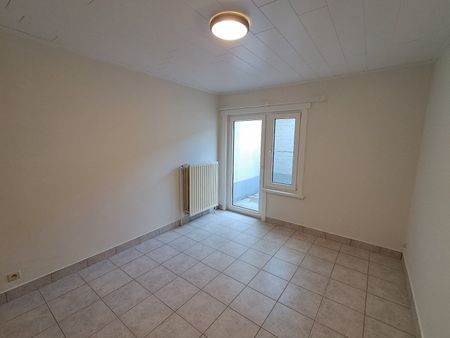 Idyllisch gelegen éénslaapkamer appartement te Brugge. - Photo 2